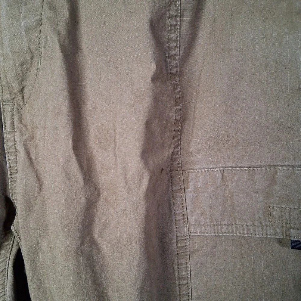 The North Face Ripstop Cargo Pants Mens Size 36 Military Green‎ Belted Inseam 31